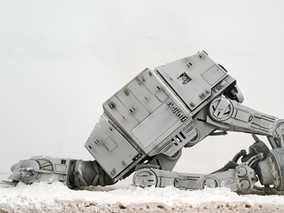 AT-AT Down in Hoth 1/144